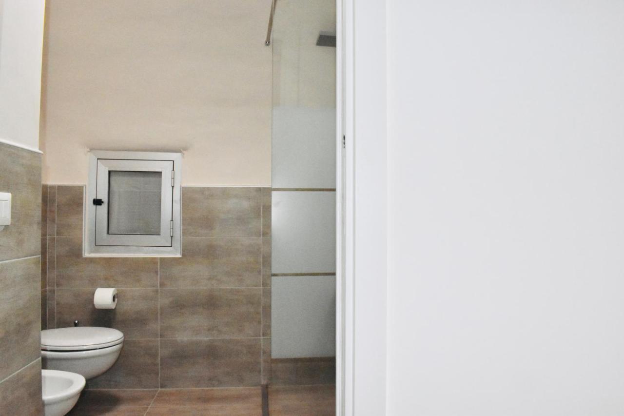 Miral One Apartamento Bari Exterior foto