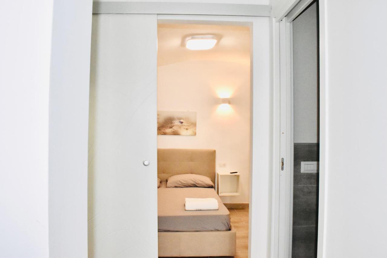 Miral One Apartamento Bari Exterior foto